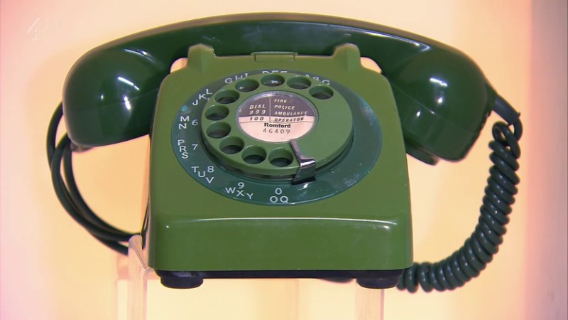 Gallery   Stephen Fry's 100 Greatest Gadgets   Green Rotary Telephone