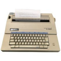 Smith Corona XL2500 Typewriter Hire