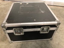 Stands and Cases Tatty Flightcase (4)