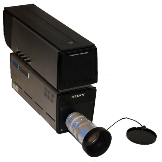 Sony AVC 3250 CES Video Camera