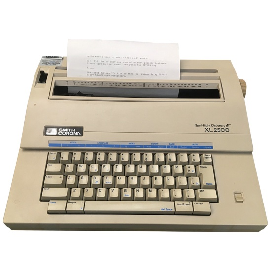 Smith Corona XL2500 Typewriter