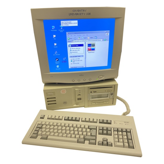 90s Desktop Computer (Camera Friendly)