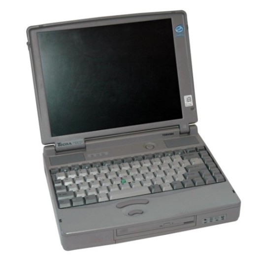Mid 90's Laptop - Toshiba Tecra 730CDT
