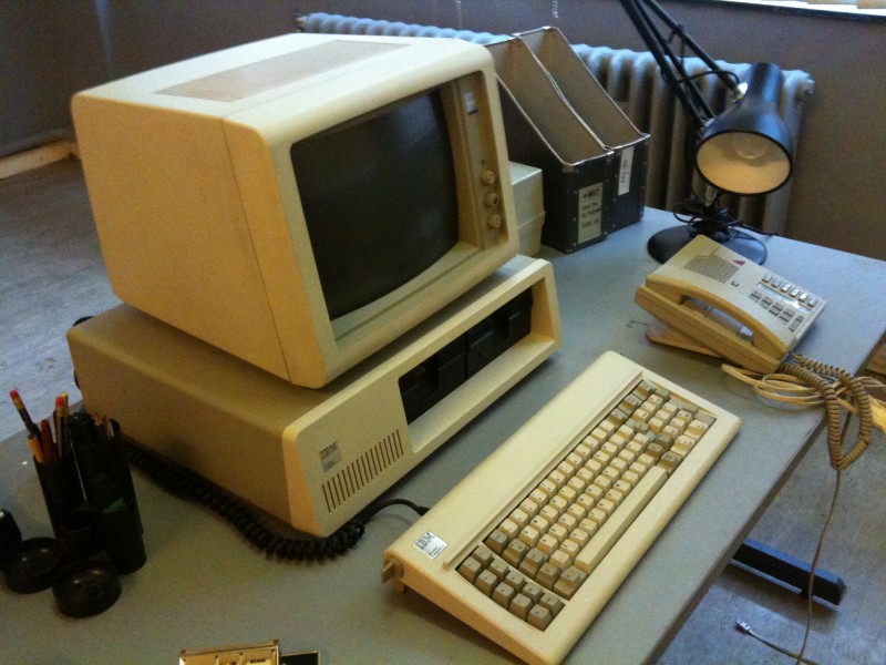 IBM PC - Office Computer Set Design