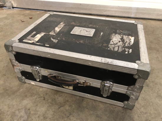 Tatty Flightcase (3)