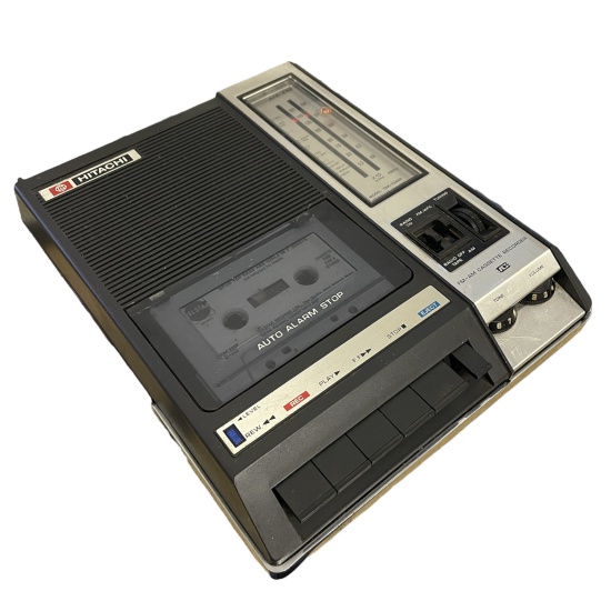 Hitachi FM-AM Cassette Recorder TRK-1240E