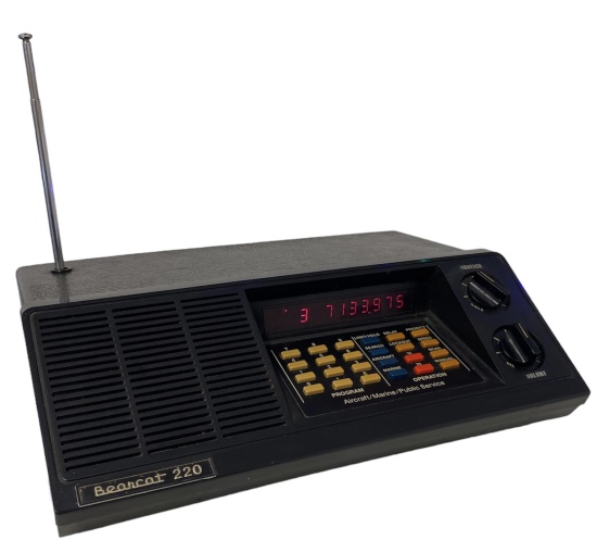 Bearcat 220 - Scanner Radio