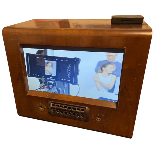 50's Generic Widescreen TV with LCD Screen (Camera Friendly)