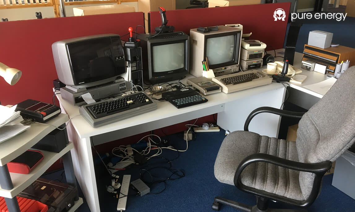 Bandersnatch - Colins Desk Computers