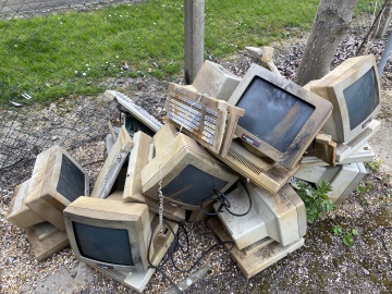 Picture of Vintage Technology Prop Store   Office Equipment   Computer Props   Junk Old Computer Terminals