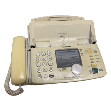 Picture of Vintage Technology Prop Store   Office Equipment   Fax Machines   Panasonic KX-FP181 Fax Machine