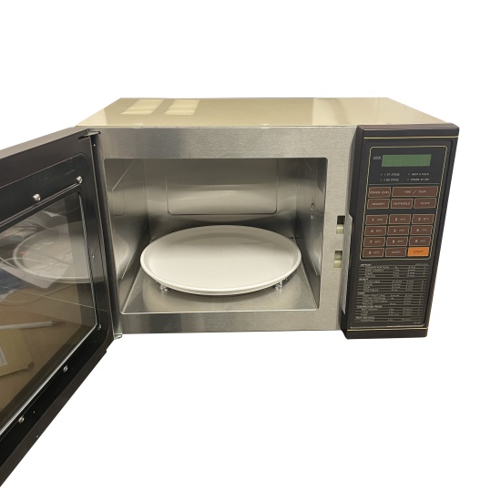Picture of Vintage Technology Prop Store   Kitchen Gadgets   Toshiba ER-692 80s Microwave Oven