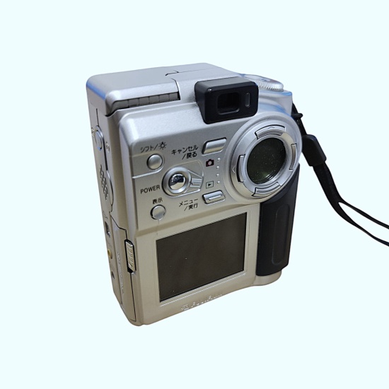 Picture of Vintage Technology Prop Store   Cameras   Fujifilm FinePix 4700z